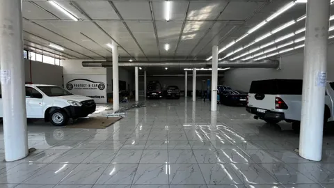 Fourways Junction, 28 White Hills Close, Lonehill - Retail Available To Let 620m² Retail Space For Rent (2)